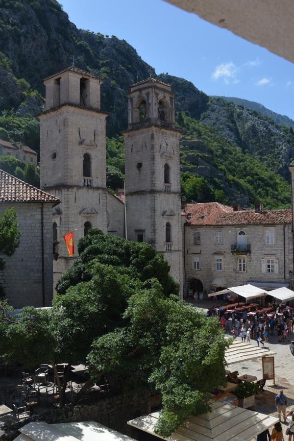 Montenegro Backpackers Home Kotor Exterior photo