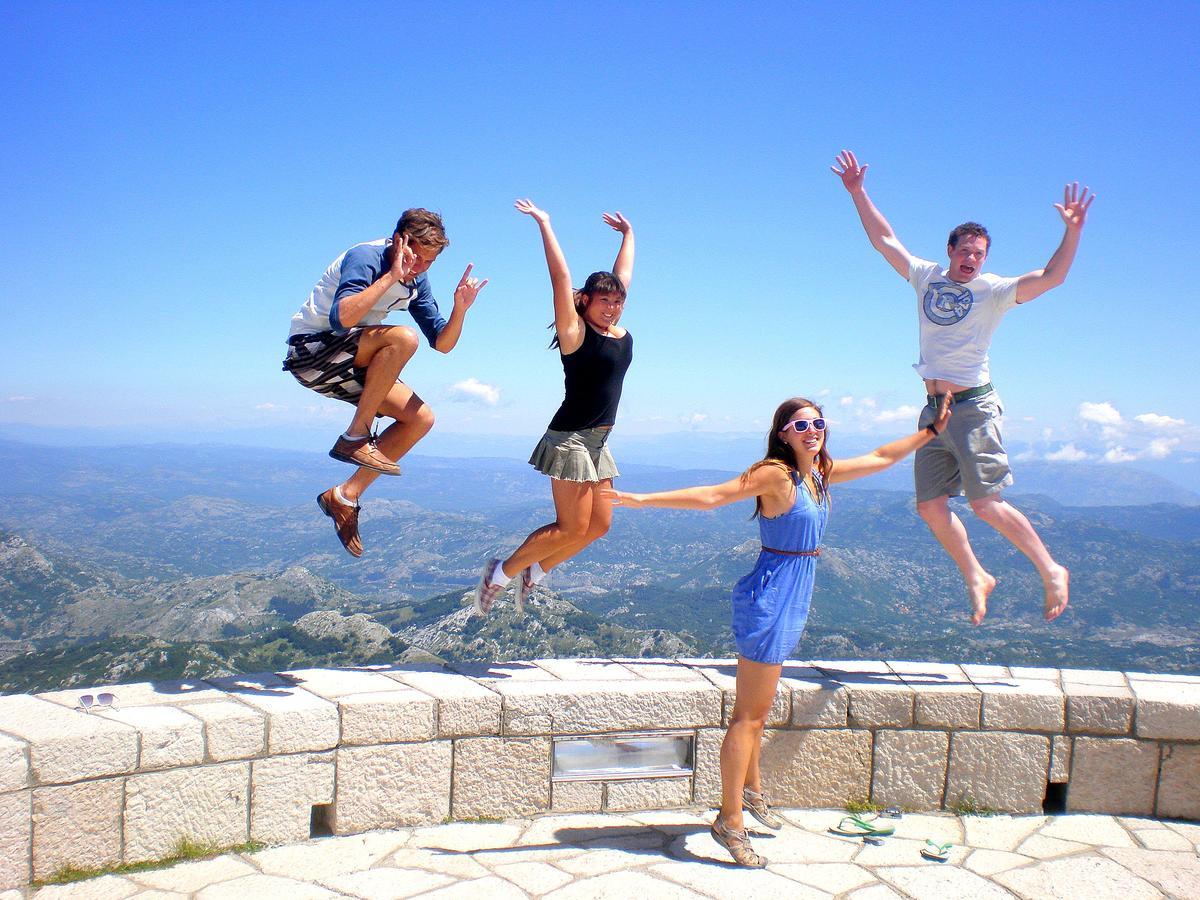 Montenegro Backpackers Home Kotor Exterior photo